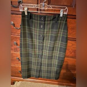 Aritzia Wilfred button down plaid skirt (midi)